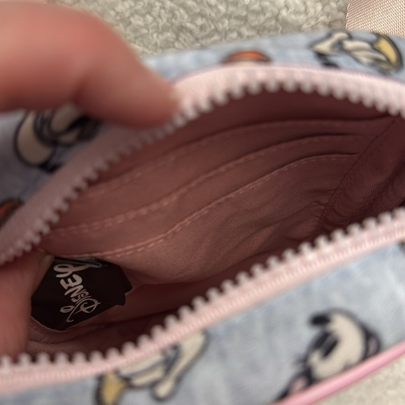 Disney NWT Mickey and Friends Crossbody - Picture 6 of 7